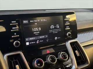 Kia Sorento 2021 LX 4dr SUV