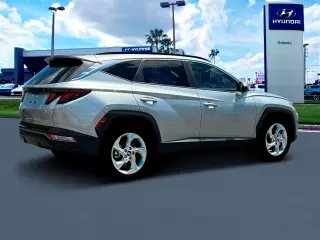 Hyundai TUCSON 2024 SEL 4dr SUV