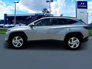 Hyundai TUCSON 2024 SEL 4dr SUV