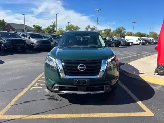 2022 Nissan Pathfinder