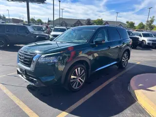2022 Nissan Pathfinder
