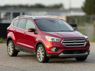 Ford Escape 2017 AWD Titanium 4dr SUV