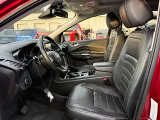 Ford Escape 2017 AWD Titanium 4dr SUV