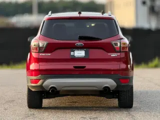 Ford Escape 2017 AWD Titanium 4dr SUV