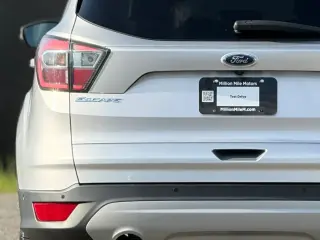 Ford Escape 2017 AWD Titanium SUV 4 puertas