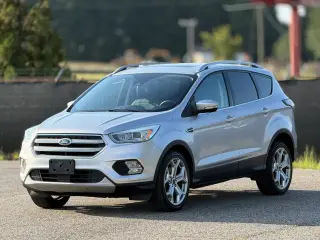 Ford Escape 2017 AWD Titanium SUV 4 puertas