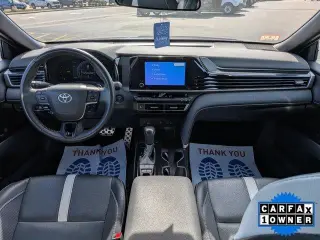 Toyota Camry 2025 SE 4dr Sedán