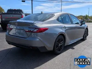 Toyota Camry 2025 SE 4dr Sedán