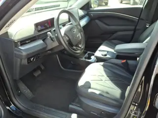 Ford Mustang Mach-E 2023 AWD Select 4dr SUV