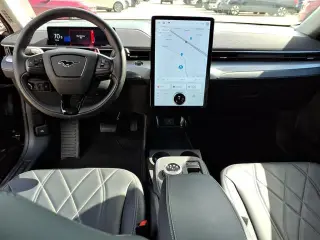 Ford Mustang Mach-E 2023 AWD Select 4dr SUV