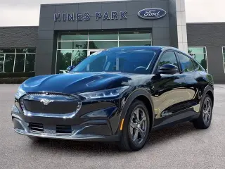 Ford Mustang Mach-E 2023 AWD Select 4dr SUV