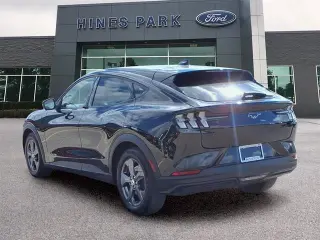 Ford Mustang Mach-E 2023 AWD Select 4dr SUV