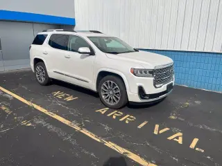 2022 GMC Acadia