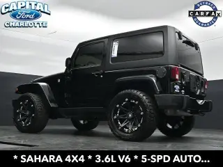 Jeep Wrangler 2017 4x4 Sahara 2dr SUV