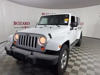Jeep Wrangler Unlimited 2013 4x4 Sahara 4dr SUV