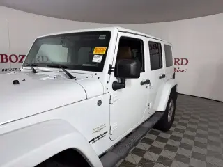 Jeep Wrangler Unlimited 2013 4x4 Sahara 4dr SUV