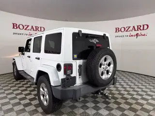 Jeep Wrangler Unlimited 2013 4x4 Sahara 4dr SUV