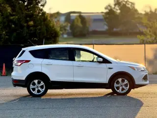 Ford Escape 2015 SE 4dr SUV