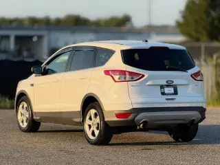 Ford Escape 2015 SE 4dr SUV