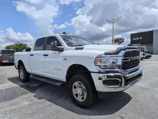 Ram 2500 2024 4x4 Big Horn 4dr Crew Cab 6.3 ft. SB Pickup