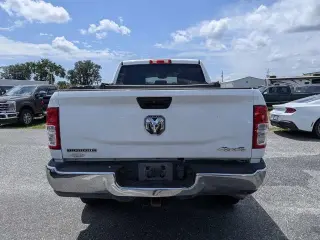 Ram 2500 2024 4x4 Big Horn 4dr Crew Cab 6.3 ft. SB Pickup