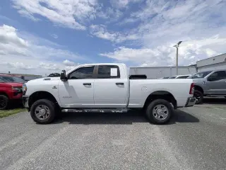 Ram 2500 2024 4x4 Big Horn 4dr Crew Cab 6.3 ft. SB Pickup