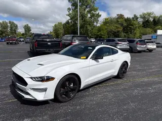 2022 Ford Mustang