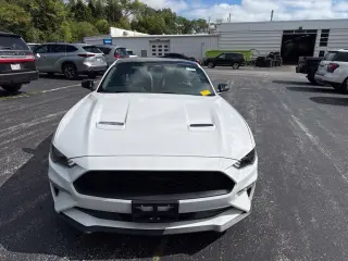2022 Ford Mustang