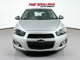 Chevrolet Sonic 2012 LT 4dr Hatchback w/1LT