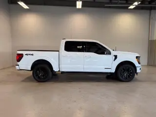 Ford F-150 2024 4x4 XLT 4dr SuperCrew 5.5 ft. SB