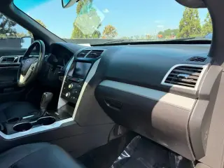 Ford Explorer 2015 XLT 4dr SUV