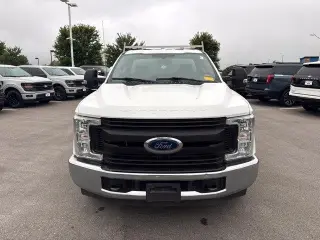 Ford F-250 Super Duty 2019 4x2 XL 2dr Regular Cab 8 ft. LB Pickup