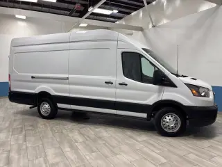 2025 Ford Transit-250