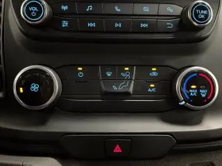 2025 Ford Transit-250