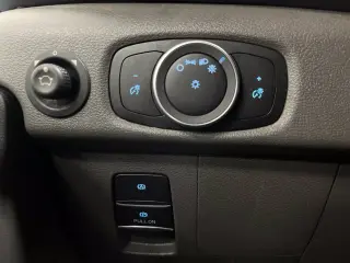 2025 Ford Transit-250
