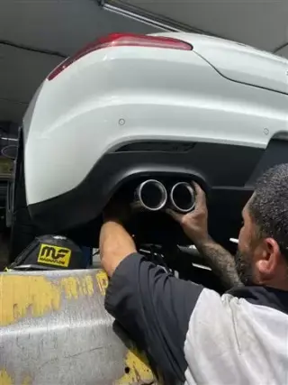 donde reparar el mofle