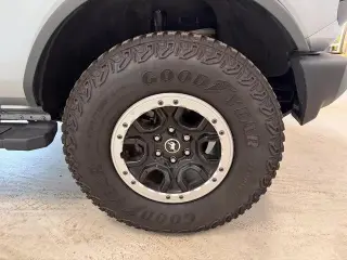Ford Bronco 2023 4x4 Base Advanced 4dr SUV