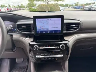Ford Explorer 2021 AWD Platinum 4dr SUV
