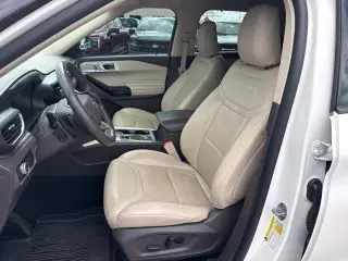 Ford Explorer 2021 AWD Platinum 4dr SUV