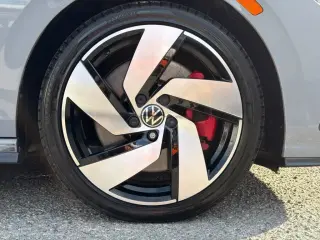 Volkswagen Golf GTI 2024 S 4dr Hatchback