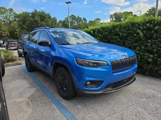 Jeep Cherokee 2023 4x4 Altitud Lux 4dr SUV