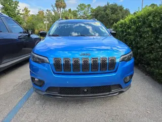 Jeep Cherokee 2023 4x4 Altitud Lux 4dr SUV