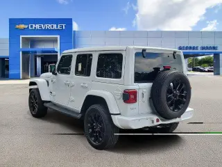 Jeep Wrangler Unlimited 2022 4x4 High Altitude 4dr SUV