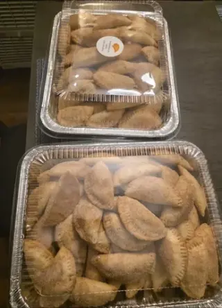 Empanadas de Cajeta y Piña!!