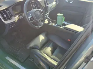 Volvo XC60 2020 AWD T5 Inscripción 4dr SUV