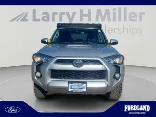 Toyota 4Runner 2016 AWD Limited 4dr SUV