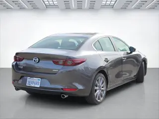 Mazda Mazda3 Sedán 2021 Preferred 4dr Sedán
