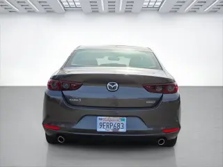 Mazda Mazda3 Sedán 2021 Preferred 4dr Sedán