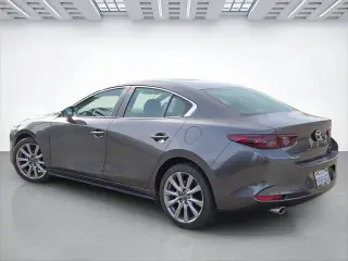 Mazda Mazda3 Sedán 2021 Preferred 4dr Sedán