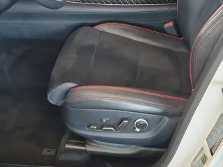 Genesis GV70 2022 AWD 3.5T Sport 4 puertas SUV
